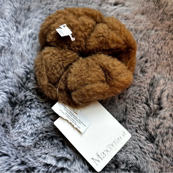 MaxMara label-cut Accessories Camel wool&Silk Blend Scrunchie.Sz: OS Fall/Winter - Picture 8 of 11